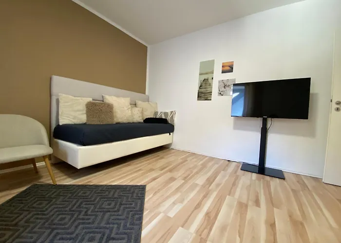 Appartement Sleep Well - Tempur Beds- Neu - Lage - Free Parking - Wifi *