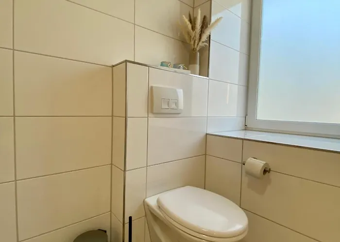 Sleep Well - Tempur Beds- Neu - Lage - Free Parking - Wifi Appartement Detmold