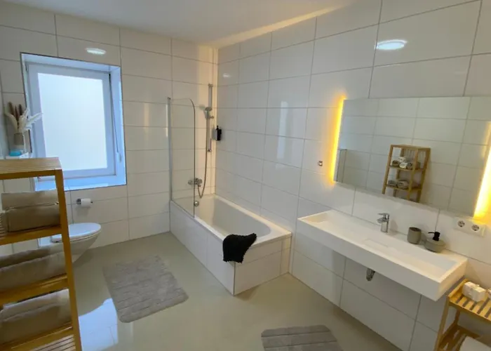 Appartement Sleep Well - Tempur Beds- Neu - Lage - Free Parking - Wifi Detmold